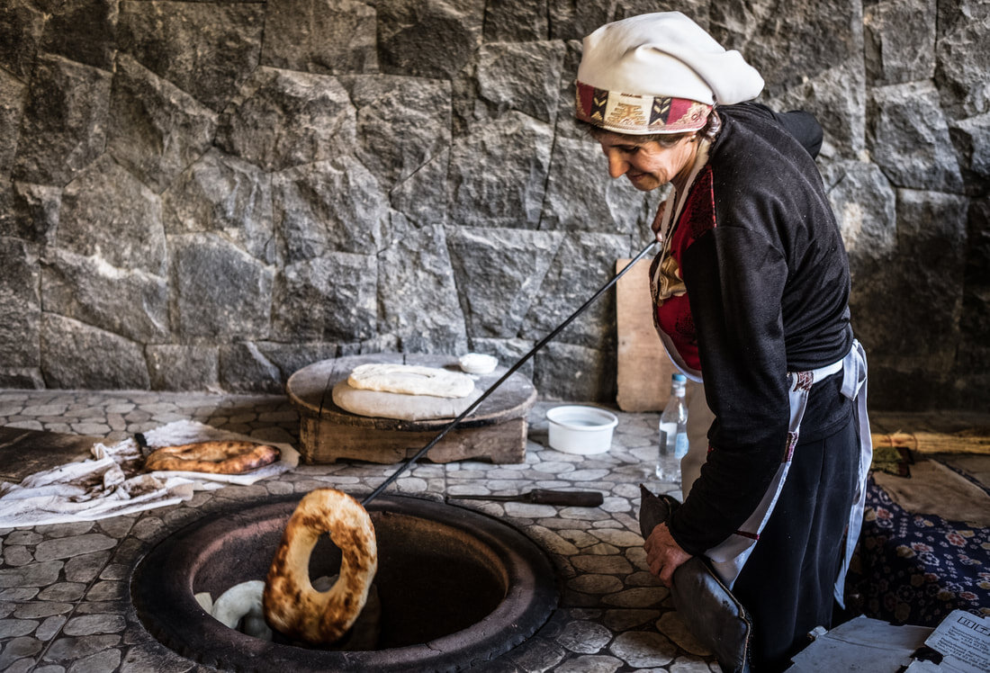 Baking bread, Armenia